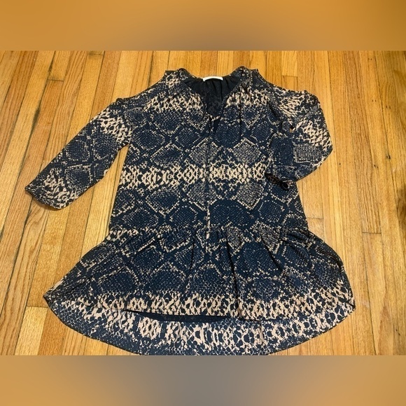 Amanda Uprichard Dresses & Skirts - Amanda Uprichard Tan Black Snake Skin Print Dress Shoulder Cut Out Size Medium